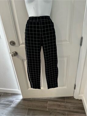 Old Navy Windowpane High-Waist Straight Leg Pants - Black/White